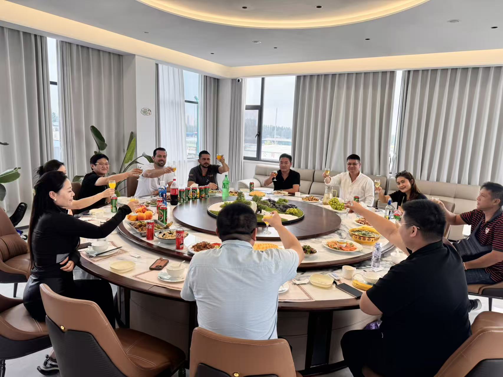 国外客户专程来访！只为这款硬核旋挖钻机